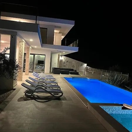ヴィラ Andrea With Private Pool & Jet Pool Near Dubrovnik *